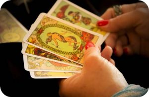 help with interpreting tarot cards
