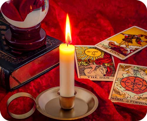 Tarot Teachings by Avia